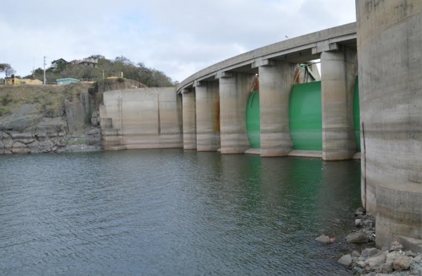 DÉFICIT DE AGUA CONTINÚA AFECTADO CIUDAD DE MOCA.