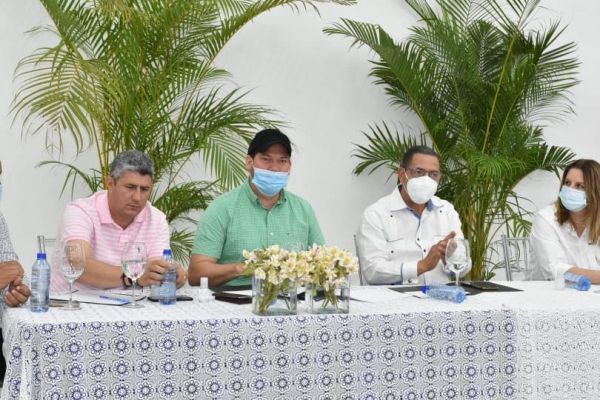 DIRECTOR DE CORAAMOCA PARTICIPA EN ENCUENTRO DE GABINETE PRESIDENCIAL CON JUNTAS DE VECINOS.