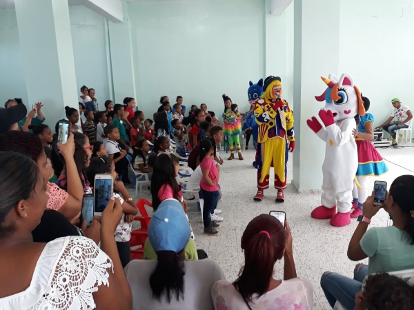 CORAAMOCA CELEBRA TARDE ALEGRE A HIJOS DE COLABORADORES